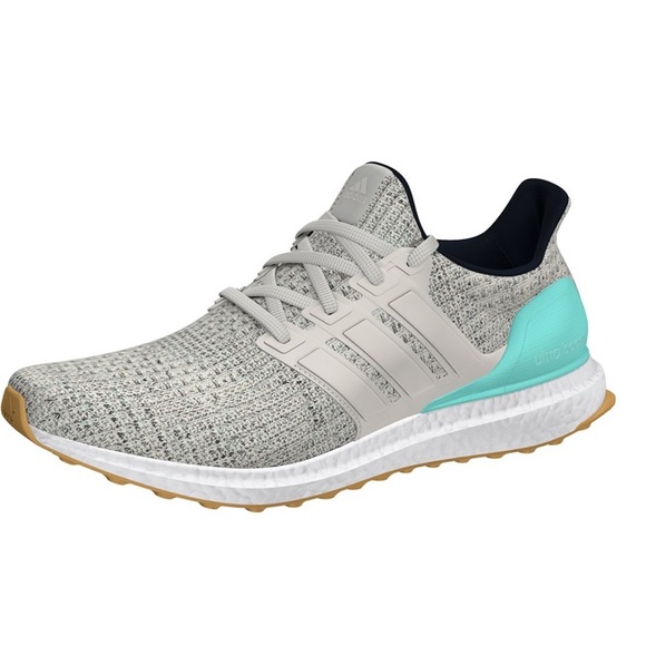 NWT women’s Adidas ultra boost size 7 - Picture 7 of 8